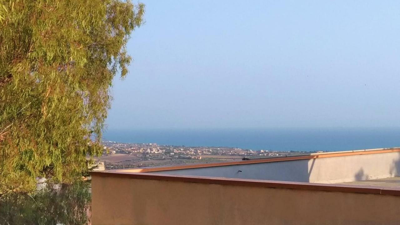 Bed And Breakfast La Mansarda Agrigento Exterior foto
